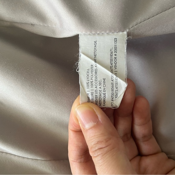 (Sold) Club Monaco Trench in Beige - Picture 6 of 6